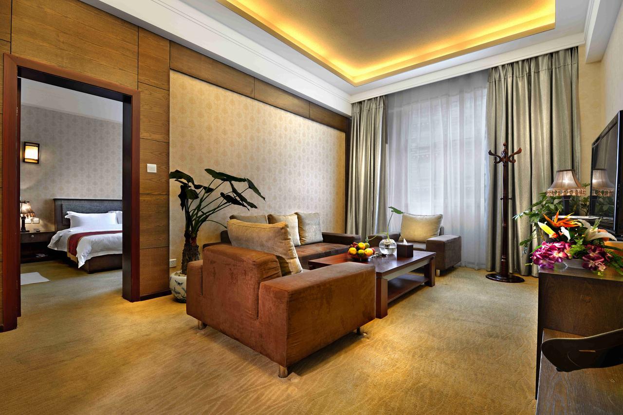 Ramada Encore Daocheng Yading Exterior photo